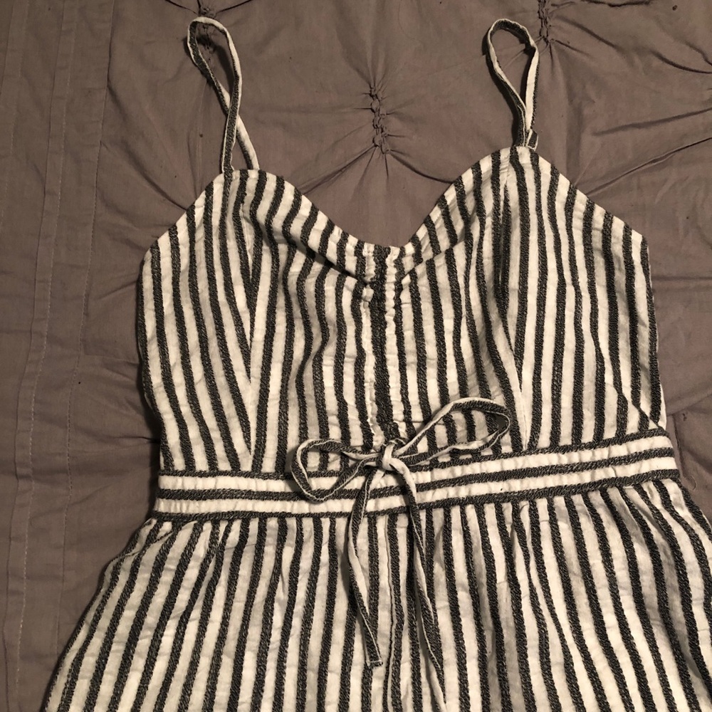 Romper - Picture 5 of 5